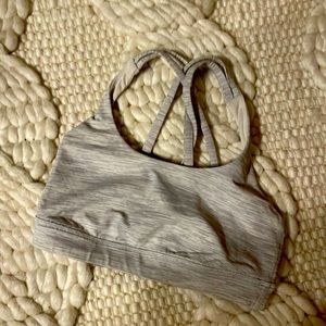 Lululemon sports bra ~ Size 2